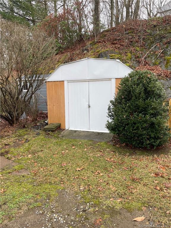 1 Jenyfer Court Shelton CT 06484