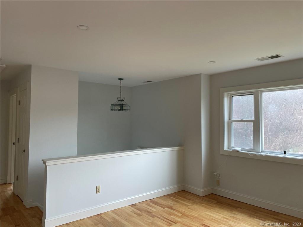 1 Jenyfer Court Shelton CT 06484