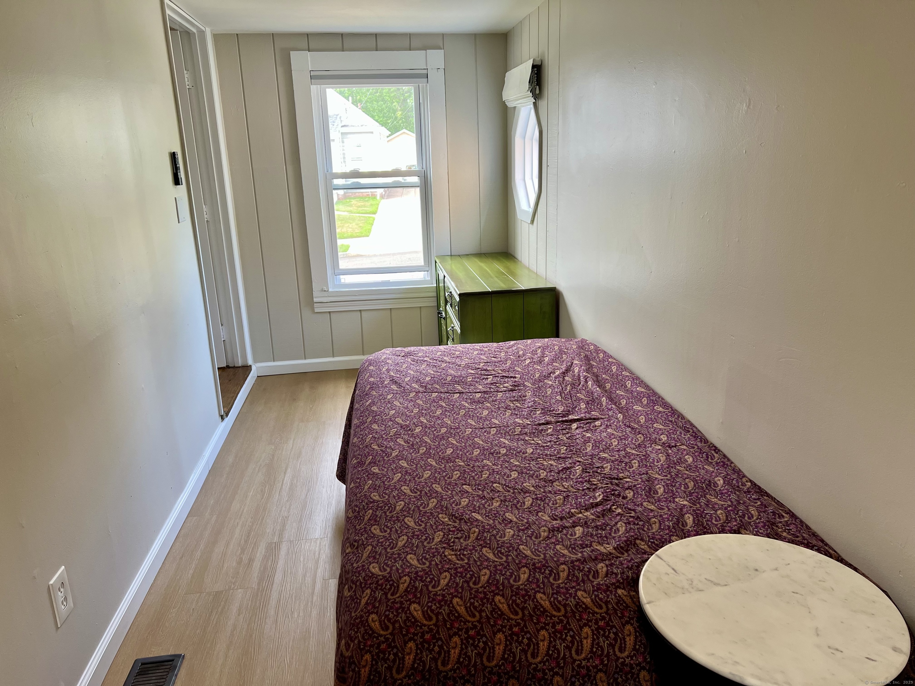 111 Fort Hale Road New Haven CT 06512