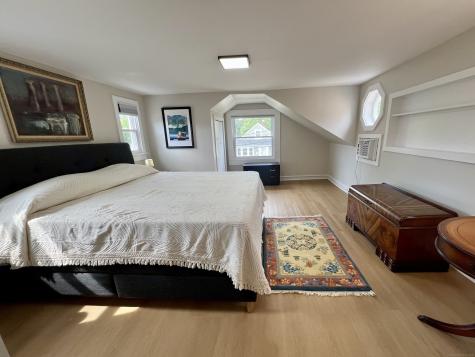 111 Fort Hale Road New Haven CT 06512