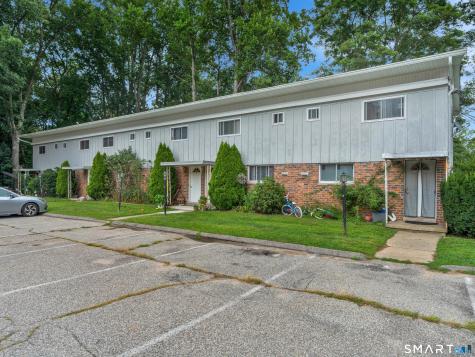 19 Denlar Drive Chester CT 06412