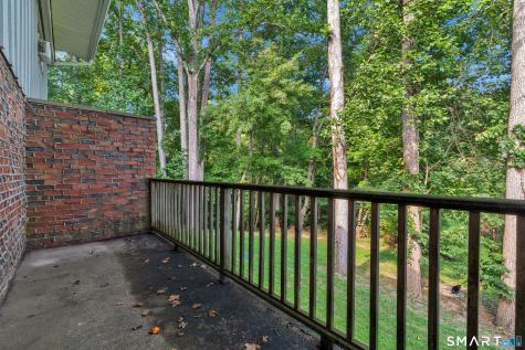 19 Denlar Drive Chester CT 06412