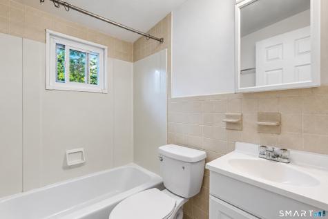 19 Denlar Drive Chester CT 06412