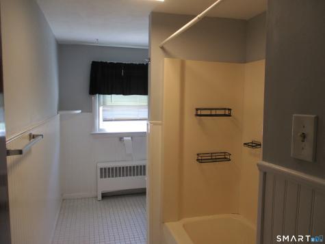 29 Holmeslea Court Woodstock CT 06281