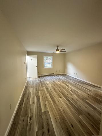 70 Pond Meadow Road Essex CT 06442
