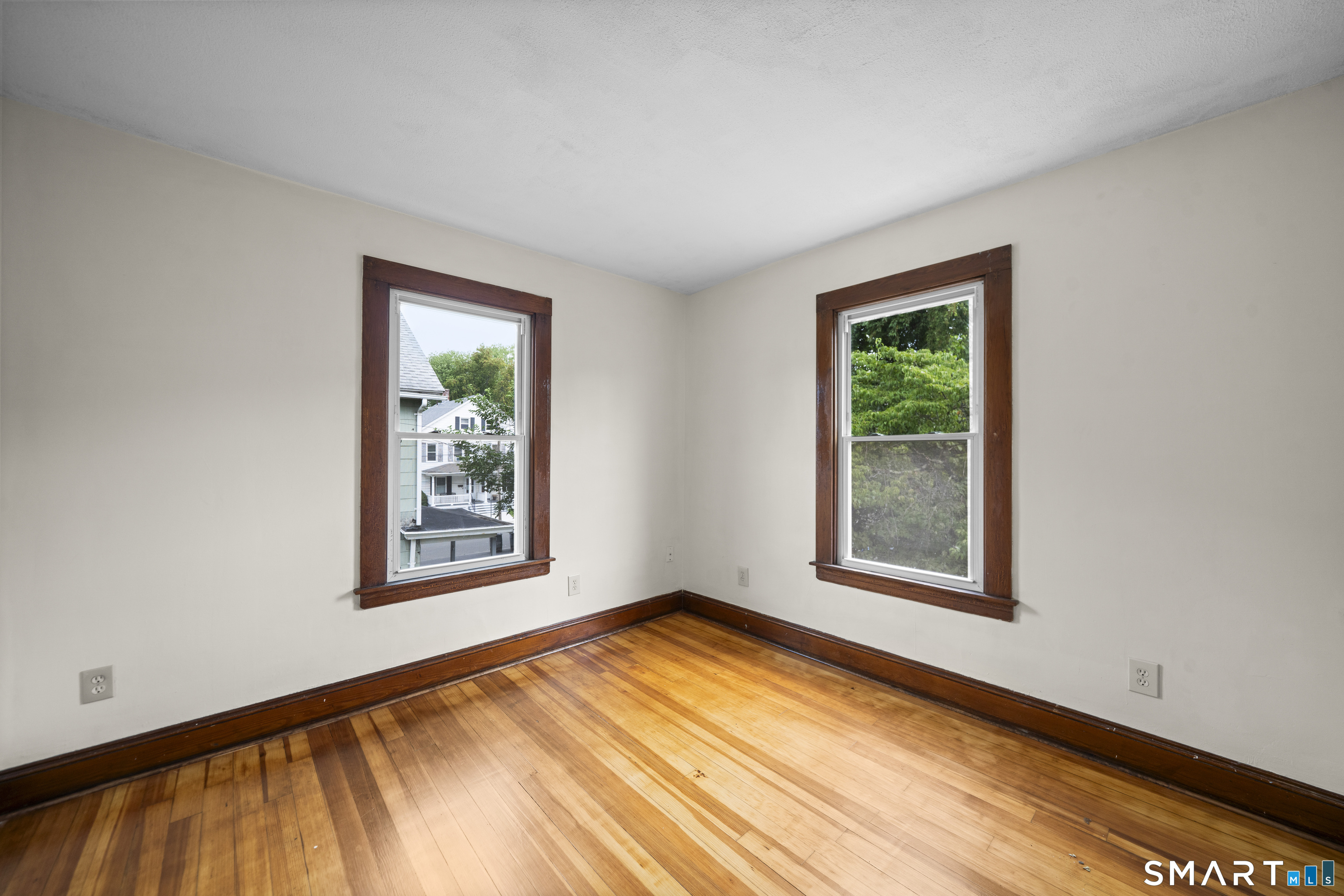 44 Bigelow Avenue Enfield CT 06082