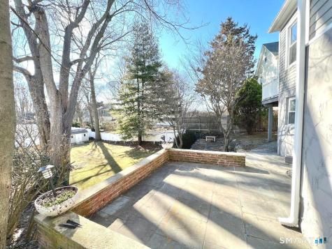 28 Wessels Place Greenwich CT 06830