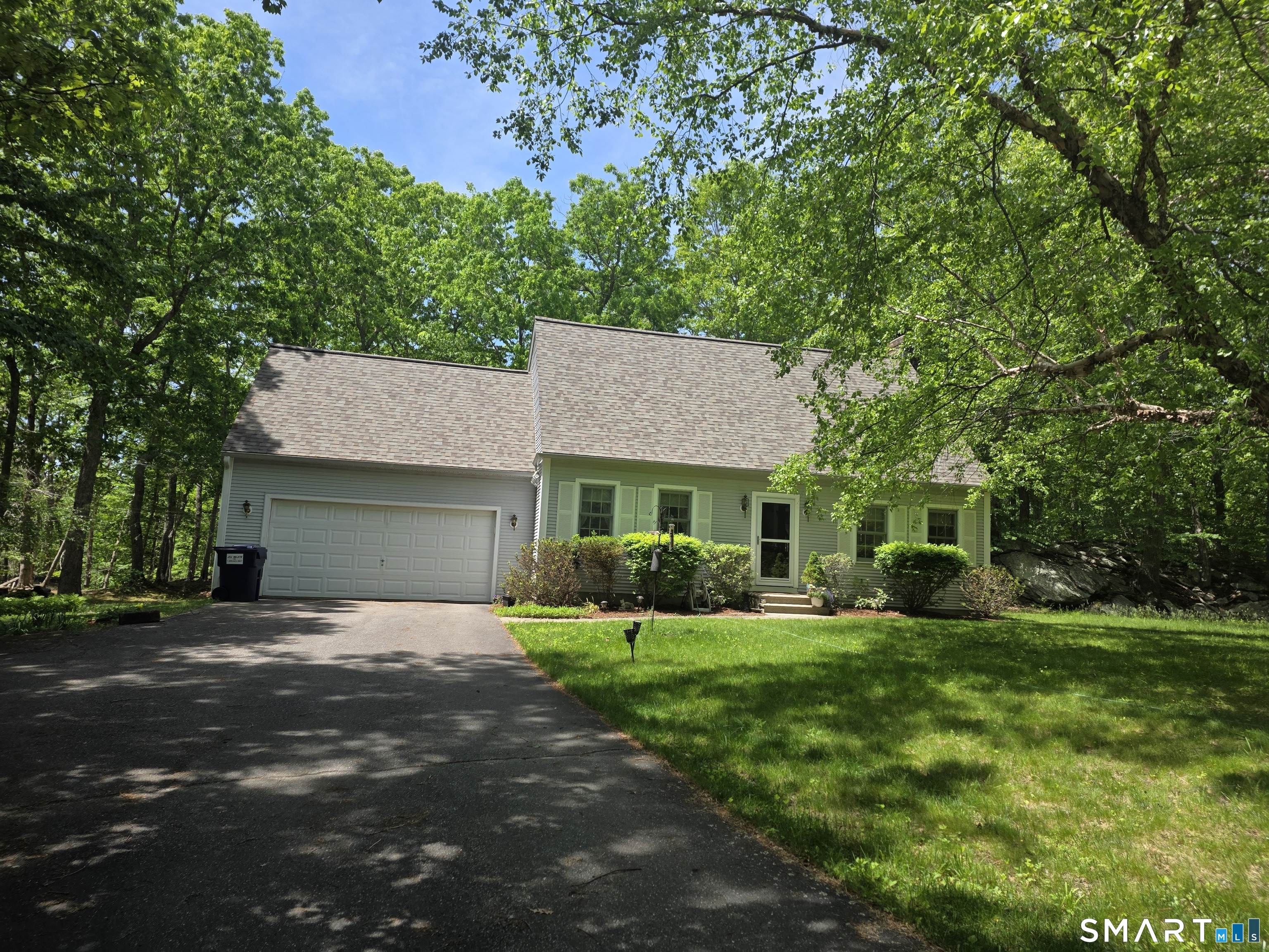 31 Deer Lane Essex CT 06442