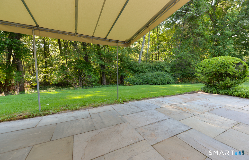 986 Heritage Village Southbury CT 06488