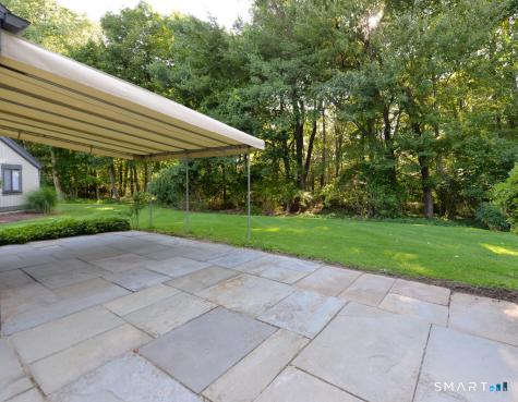 986 Heritage Village Southbury CT 06488