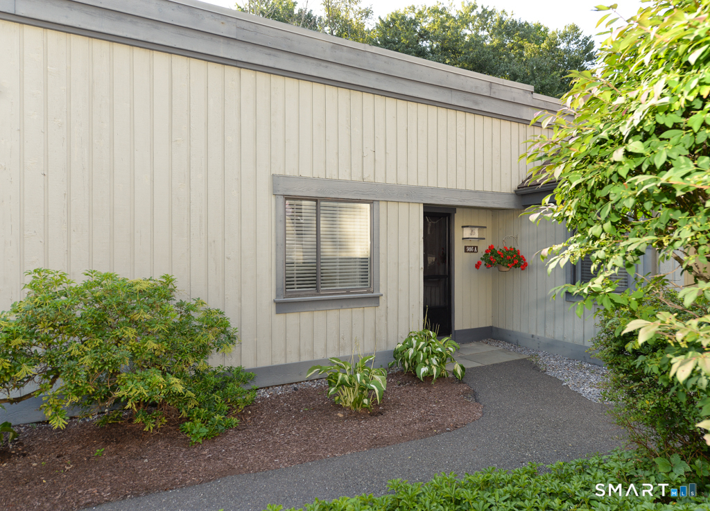 986 Heritage Village Southbury CT 06488