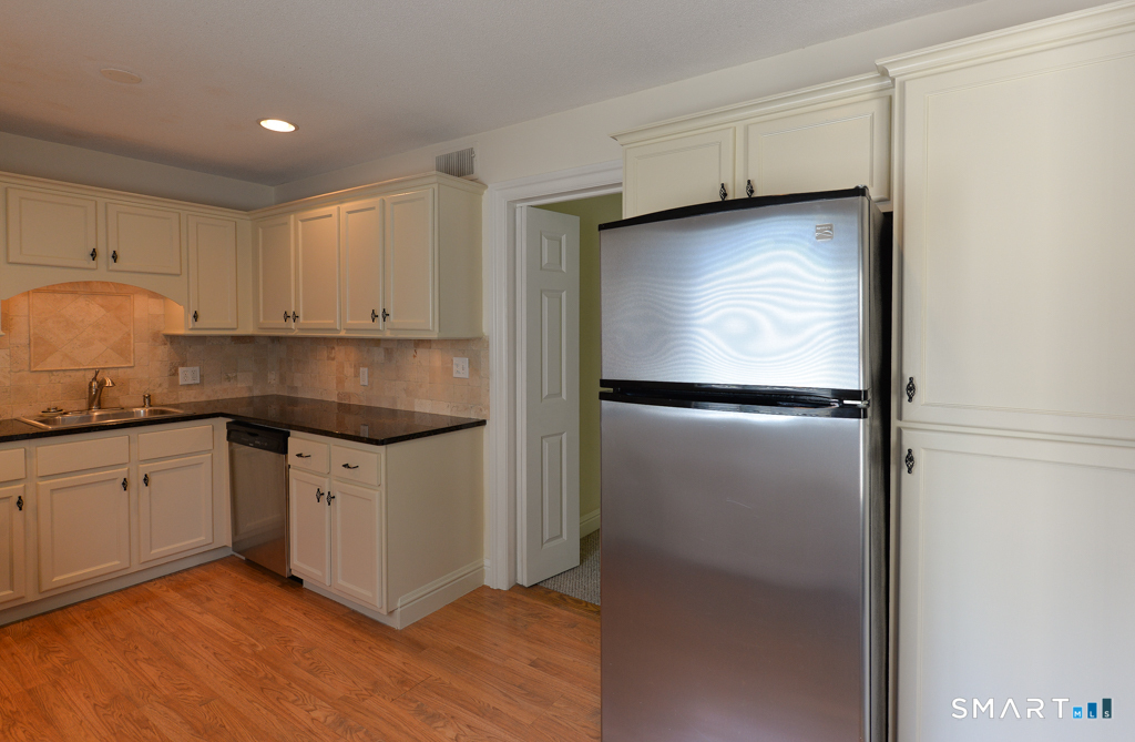 986 Heritage Village Southbury CT 06488