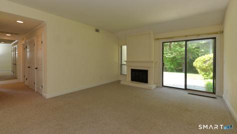 986 Heritage Village Southbury CT 06488