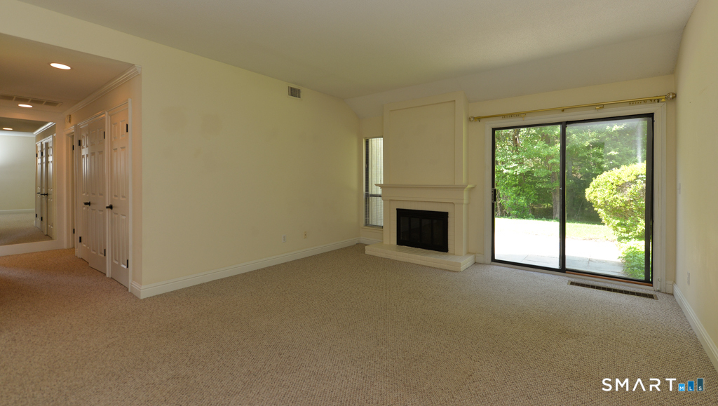 986 Heritage Village Southbury CT 06488