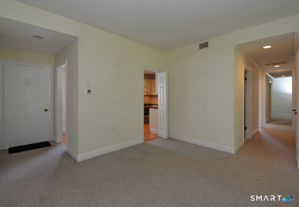 986 Heritage Village Southbury CT 06488