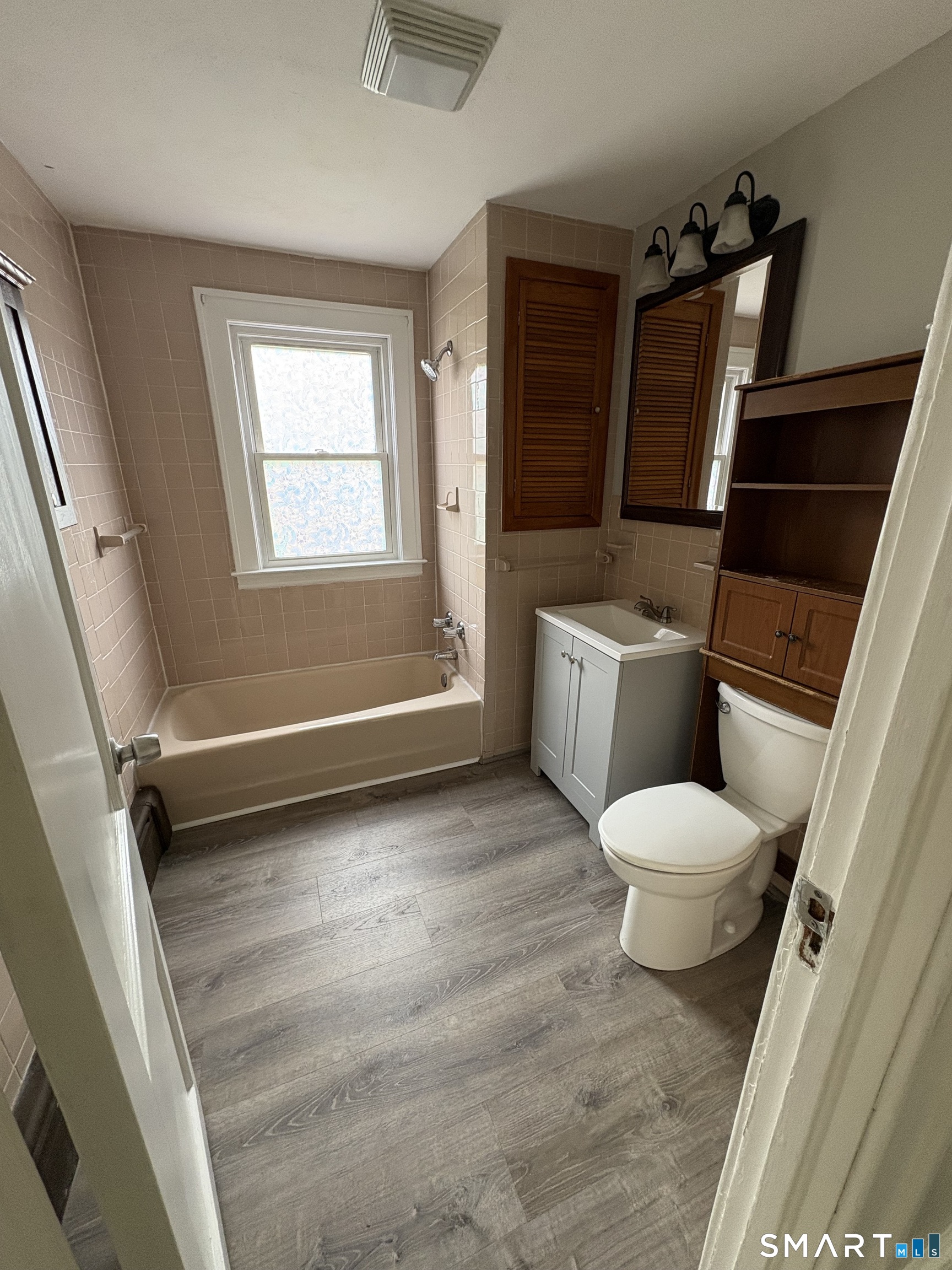 250 Deerfield Road Windsor CT 06095