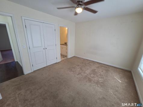10 Oak Meadows Drive Brookfield CT 06804