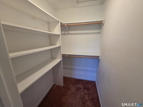 10 Oak Meadows Drive Brookfield CT 06804