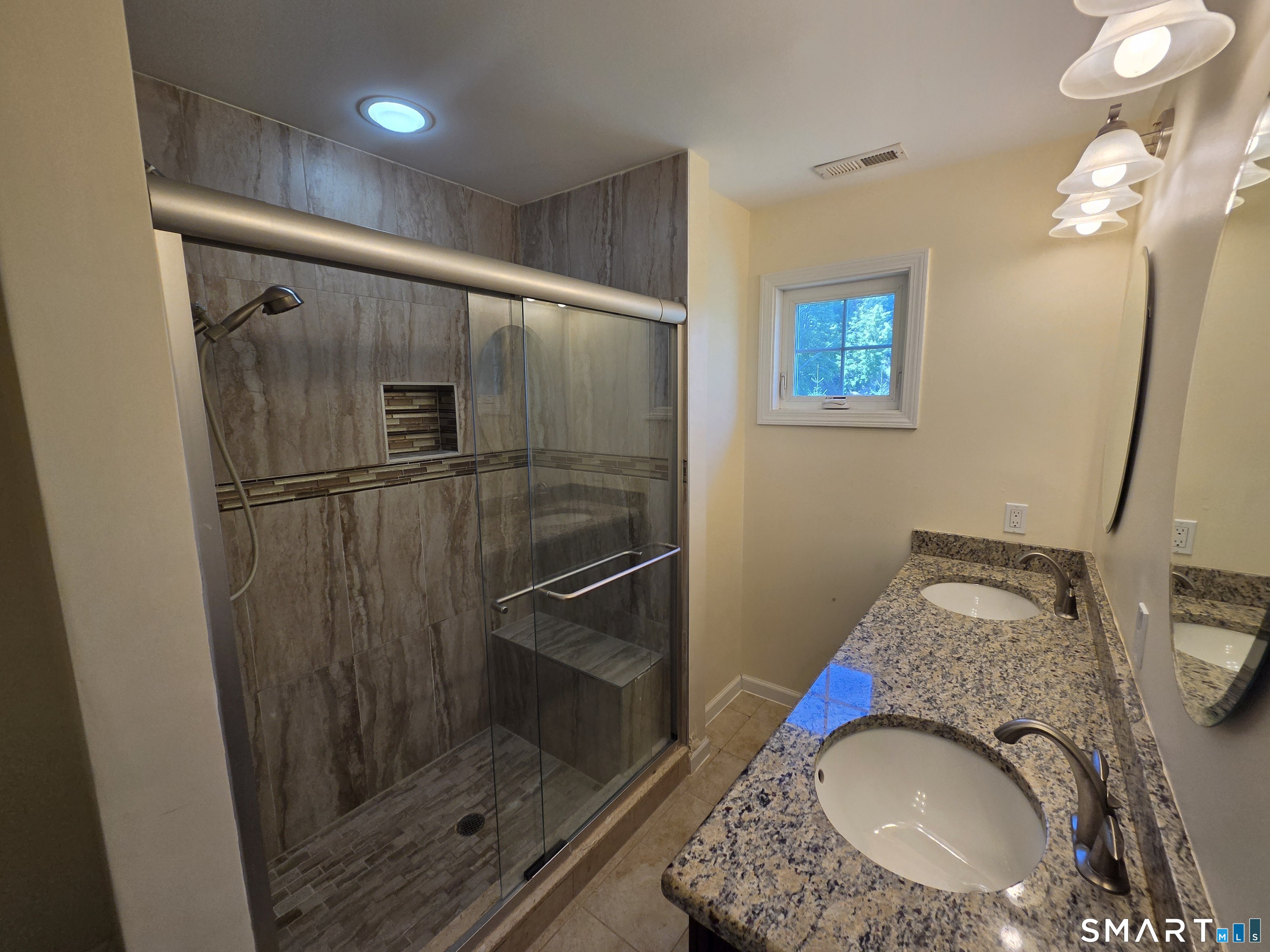 10 Oak Meadows Drive Brookfield CT 06804