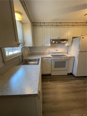 22 College Street Clinton CT 06413