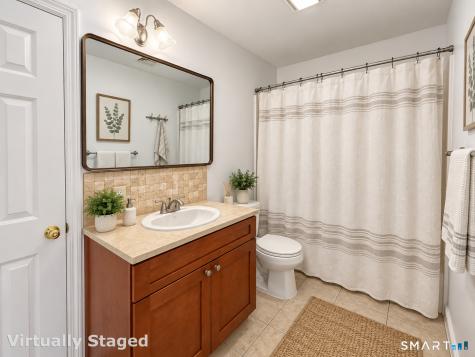 39 Grand Street Danbury CT 06810