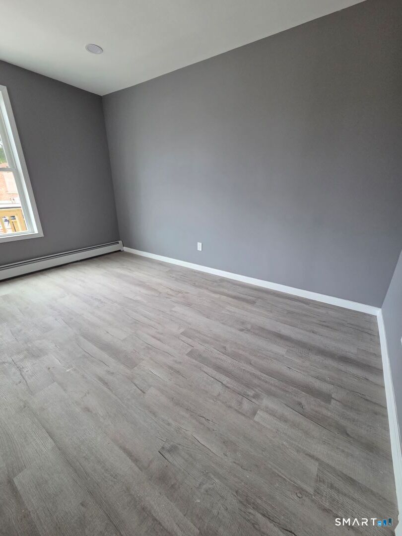 63 W. Liberty Street Waterbury CT 06706
