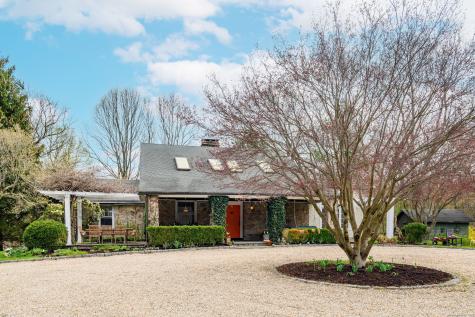 58 Woodchuck Lane Ridgefield CT 06877