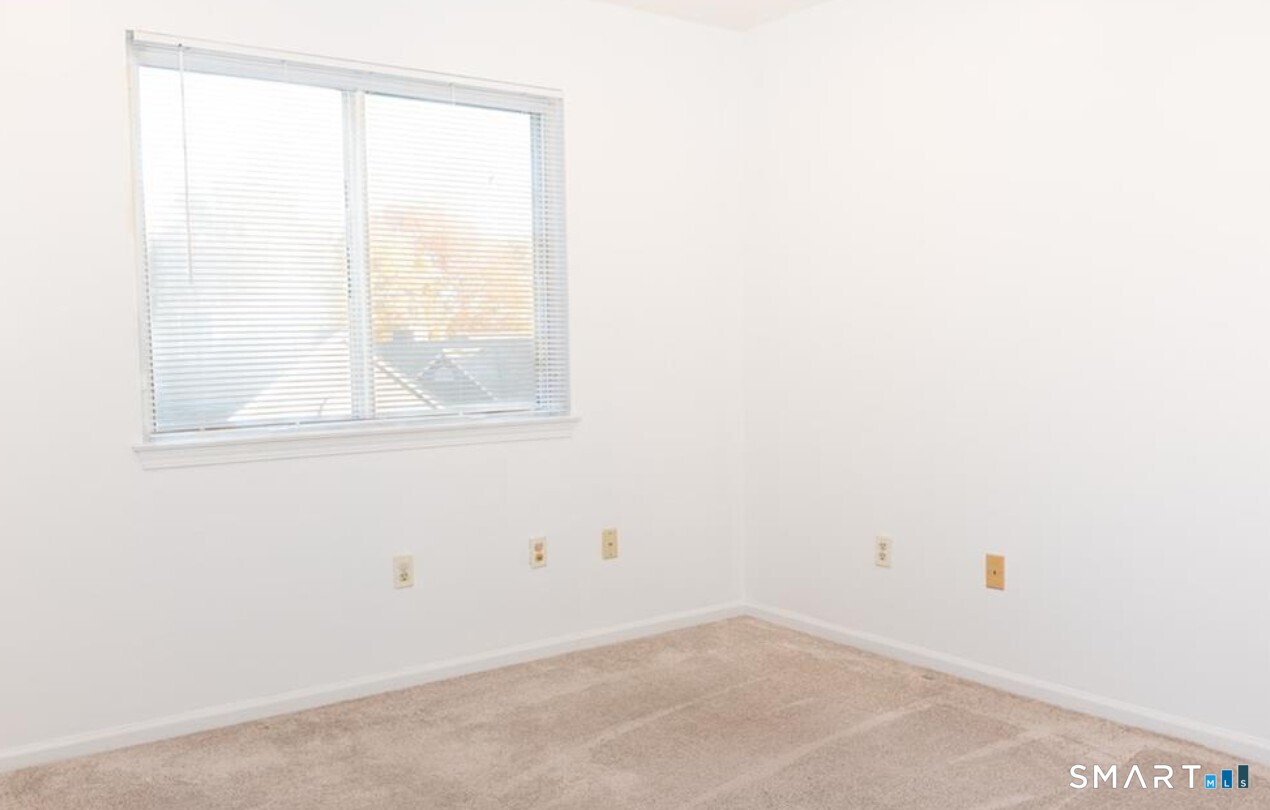 211 Windgate Circle Monroe CT 06468
