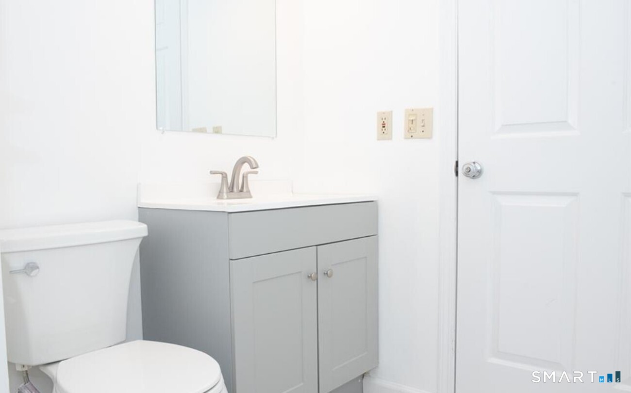 211 Windgate Circle Monroe CT 06468
