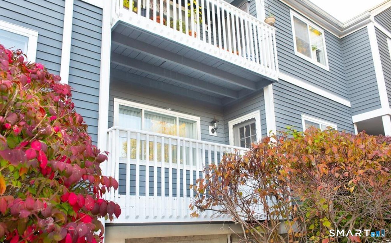 211 Windgate Circle Monroe CT 06468