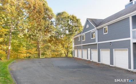 211 Windgate Circle Monroe CT 06468