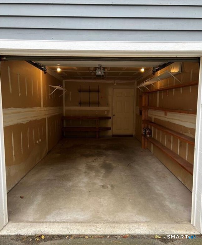 211 Windgate Circle Monroe CT 06468