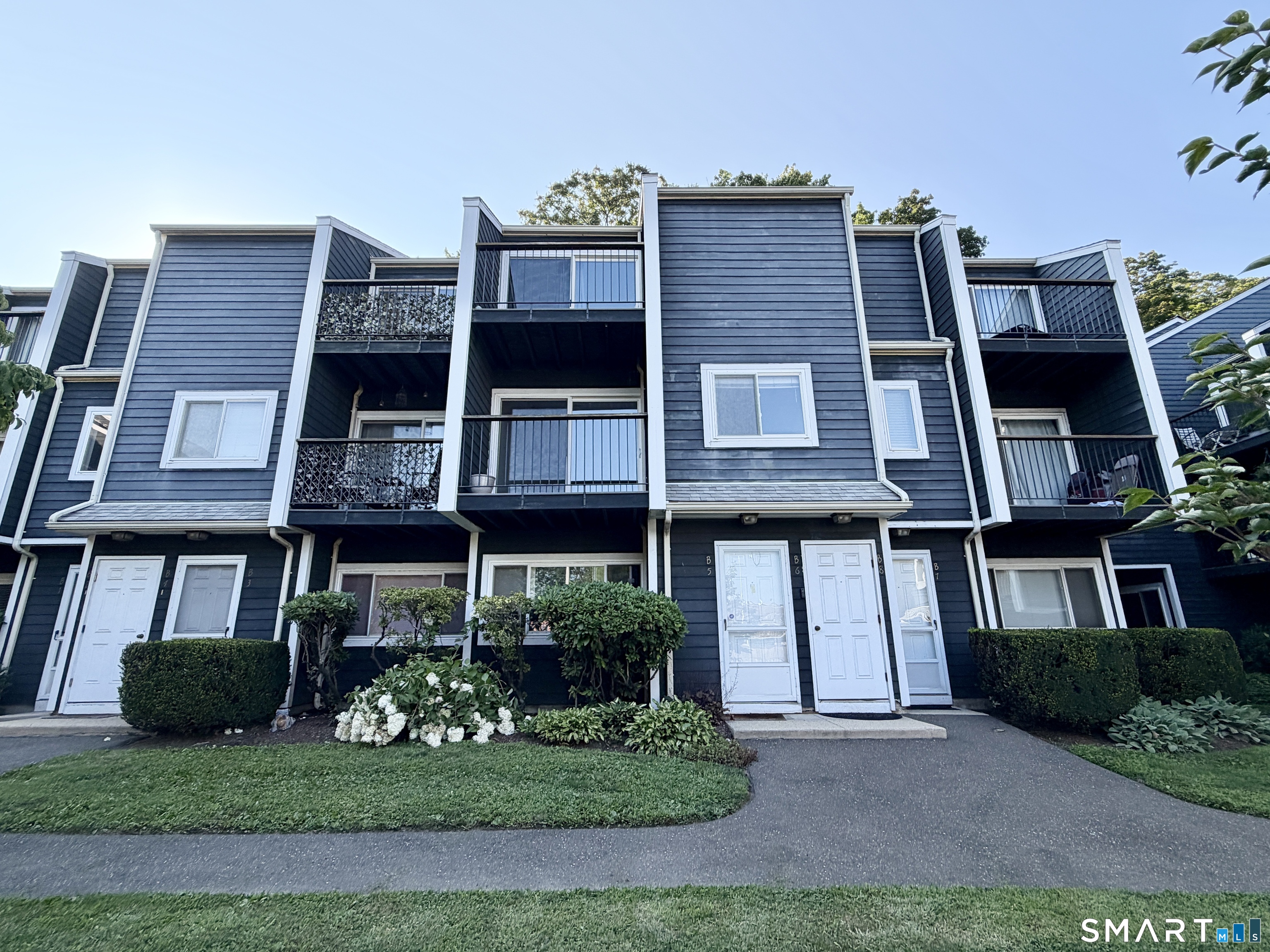 22 Dr Martin Luther King Jr Drive Norwalk CT 0685