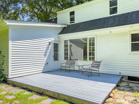 19 Armory Street Hamden CT 06517