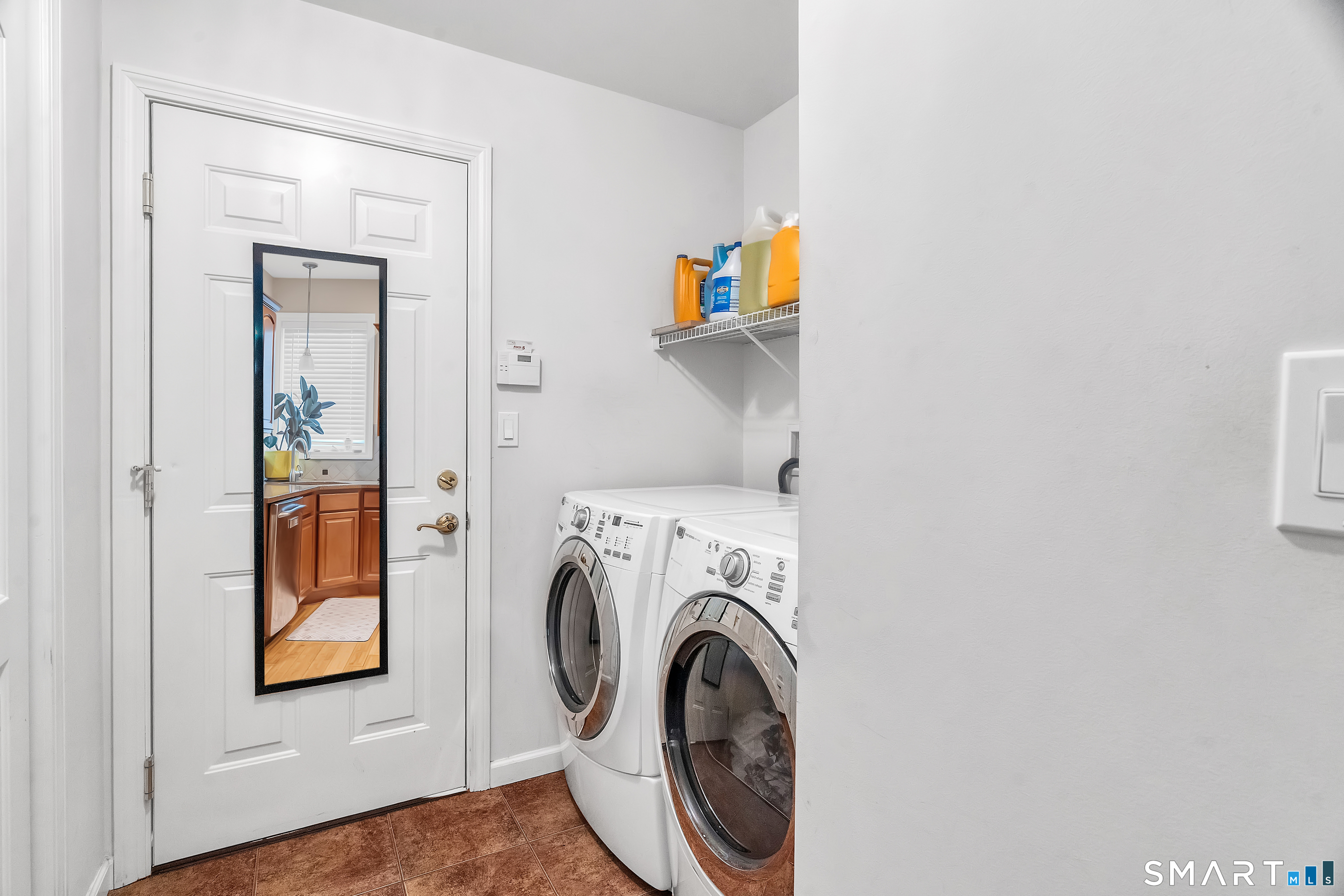 21 Beaudry Lane Bloomfield CT 06002