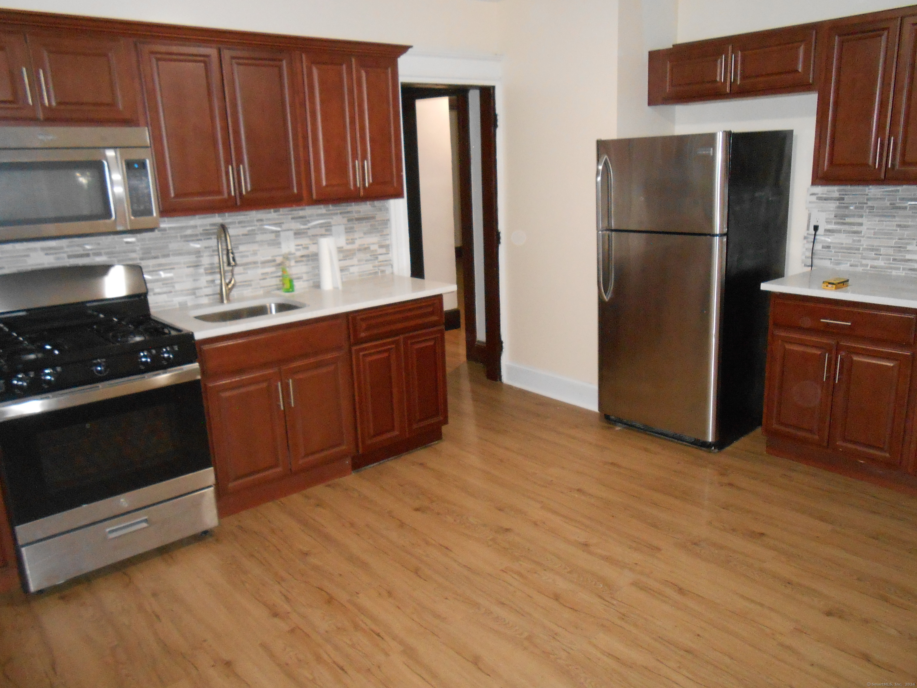 52 Vine Street Bridgeport CT 06604