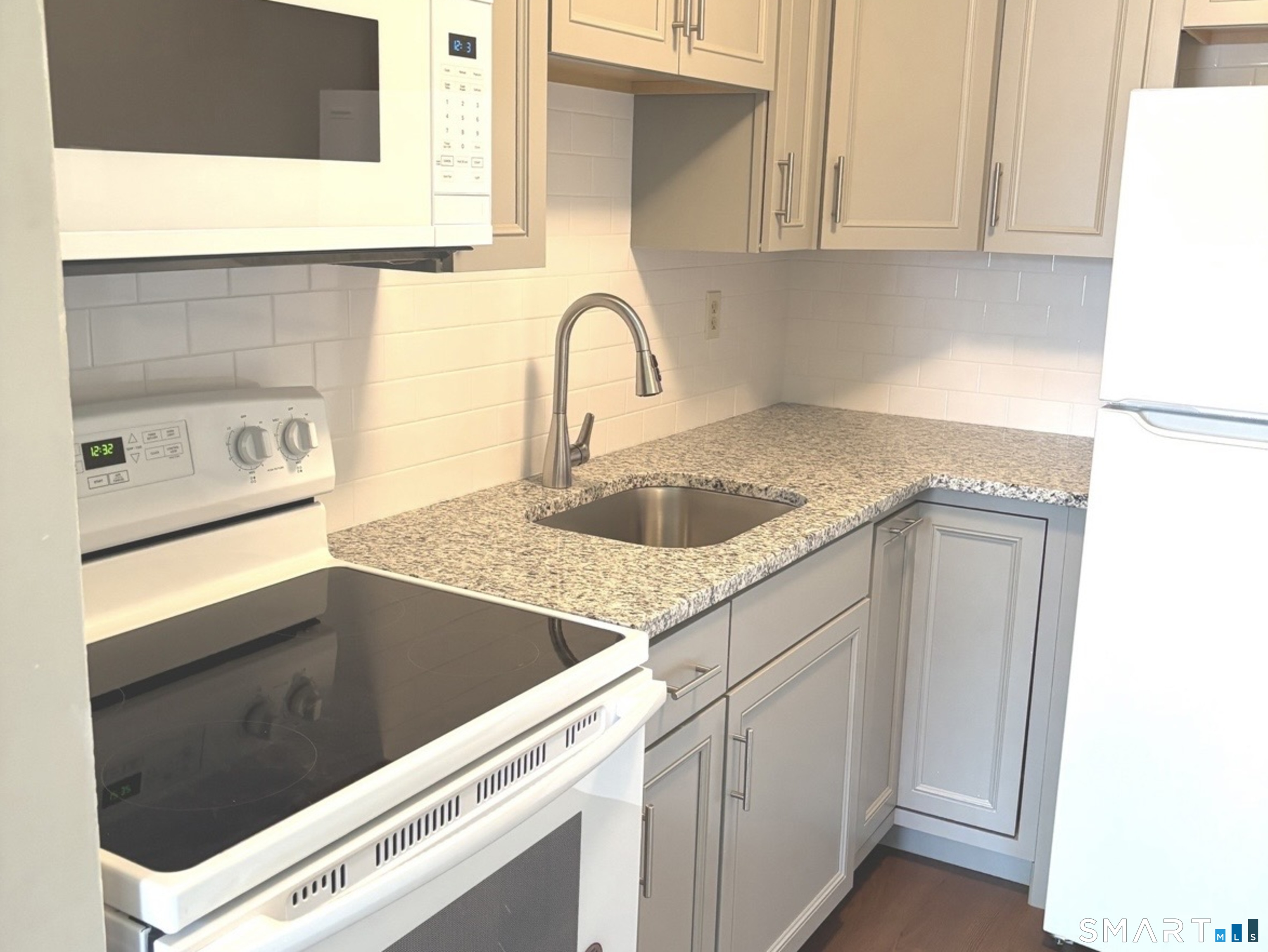 117 Shadow Lane West Hartford CT 06110