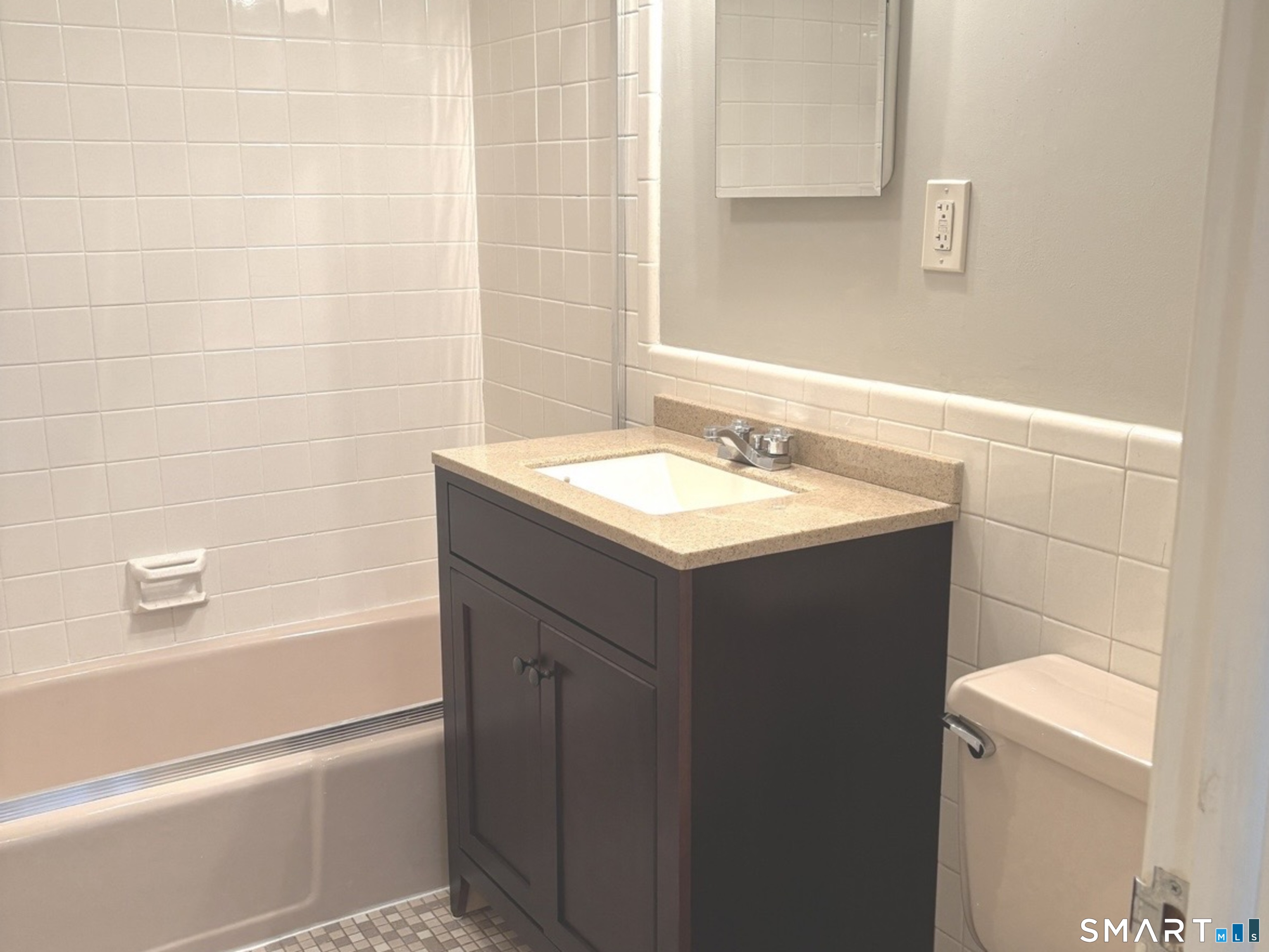 117 Shadow Lane West Hartford CT 06110