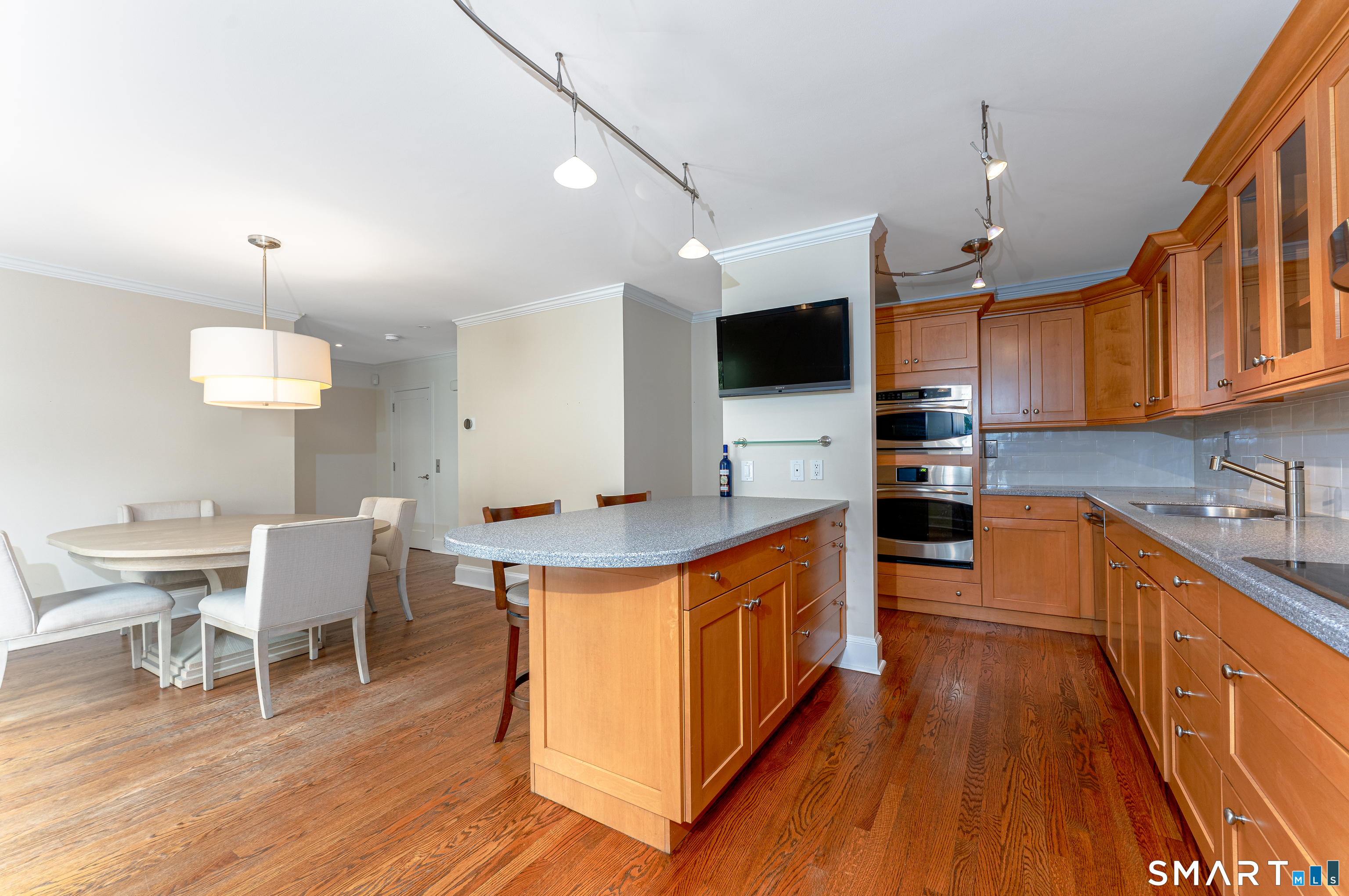450 Center Street Fairfield CT 06890