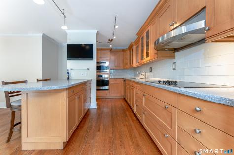450 Center Street Fairfield CT 06890