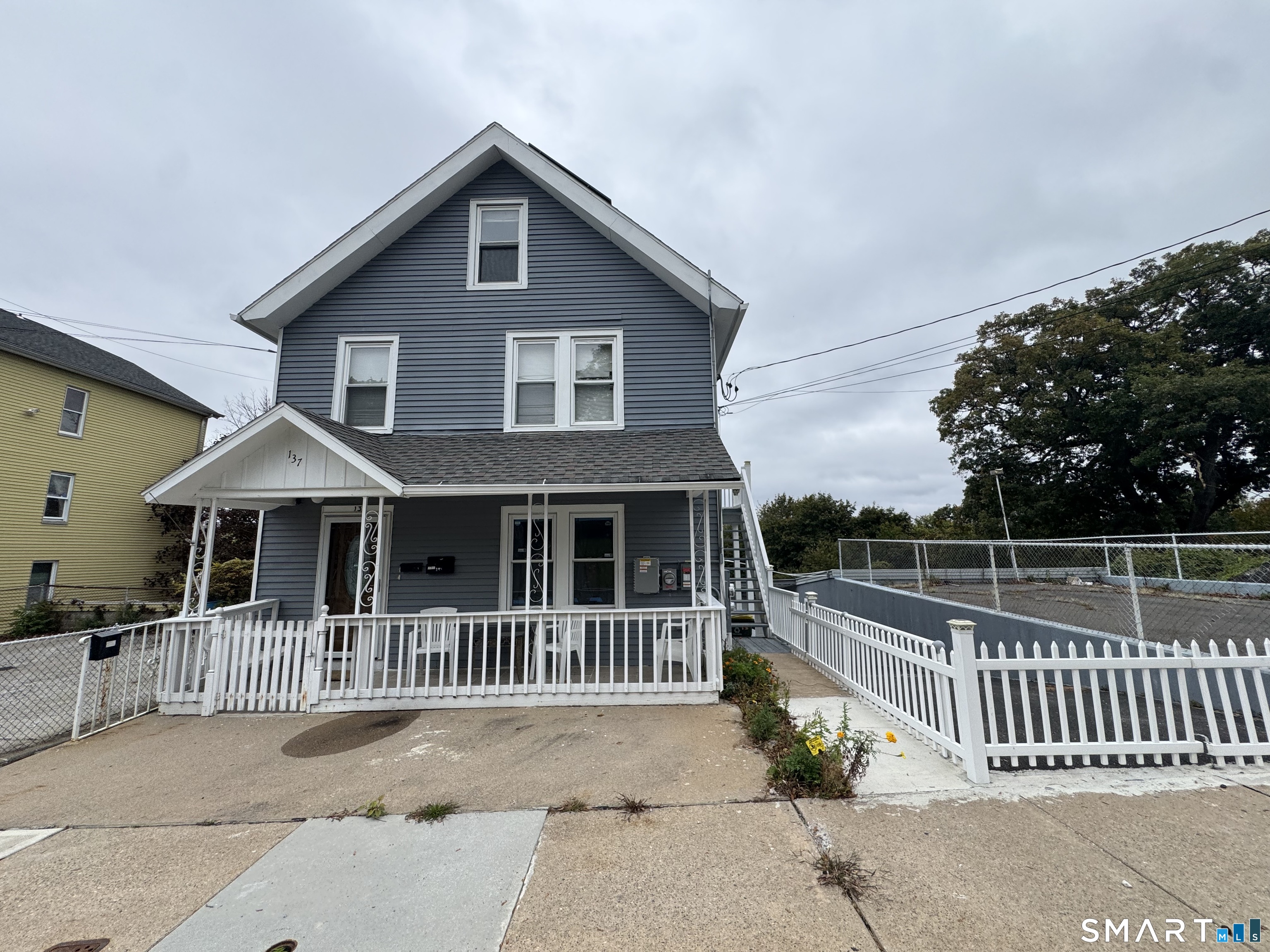 137 Greenmount Terrace Waterbury CT 06708