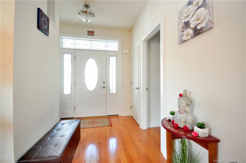 1 Windswept Lane Farmington CT 06085
