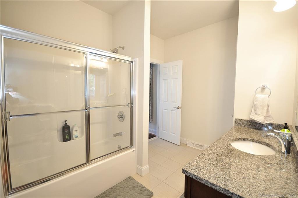 1 Windswept Lane Farmington CT 06085