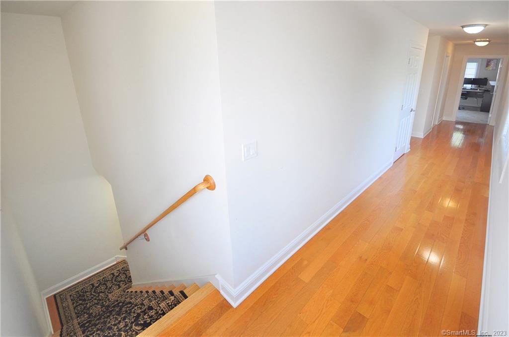 1 Windswept Lane Farmington CT 06085