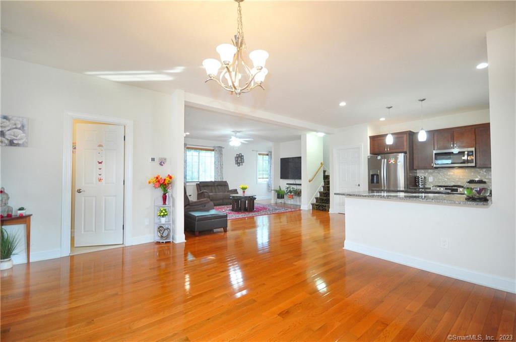 1 Windswept Lane Farmington CT 06085