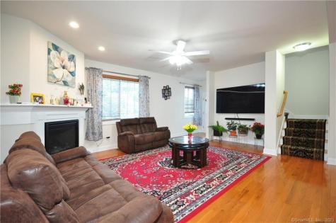 1 Windswept Lane Farmington CT 06085