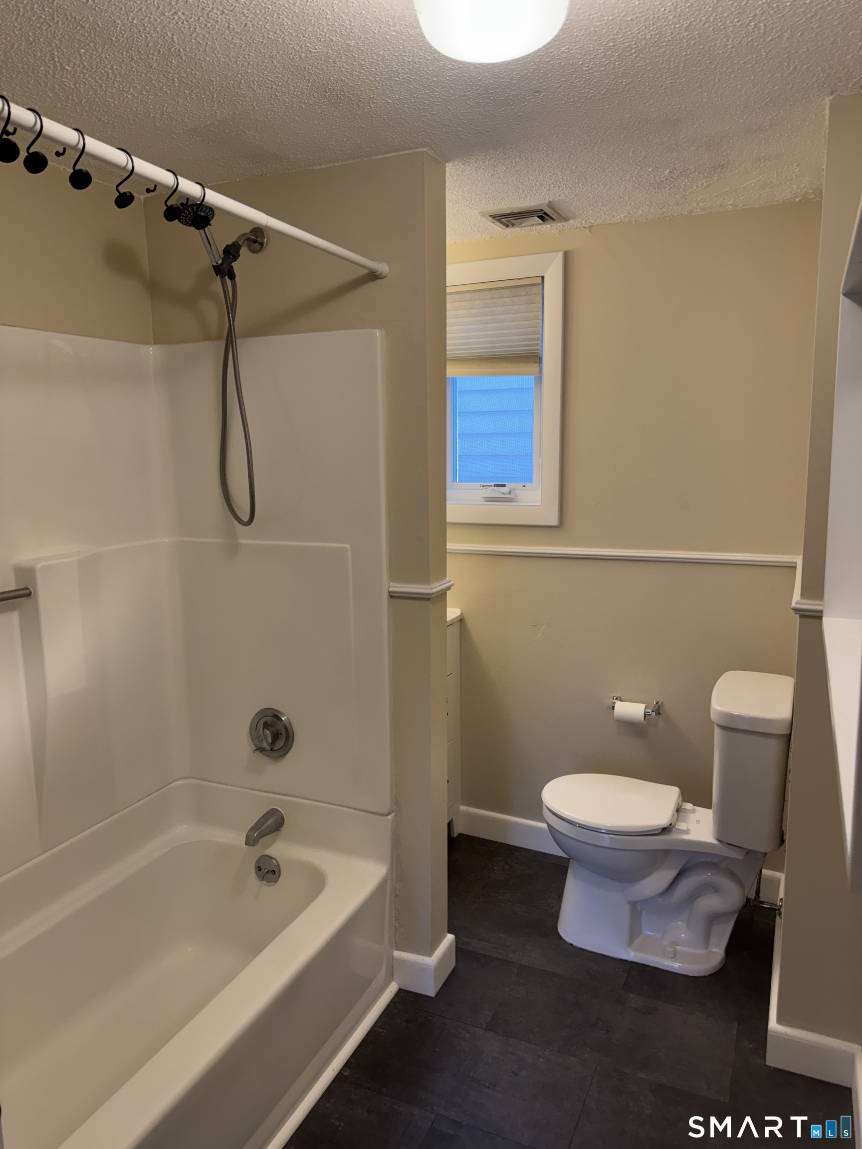 115 Whitfield Street Guilford CT 06437