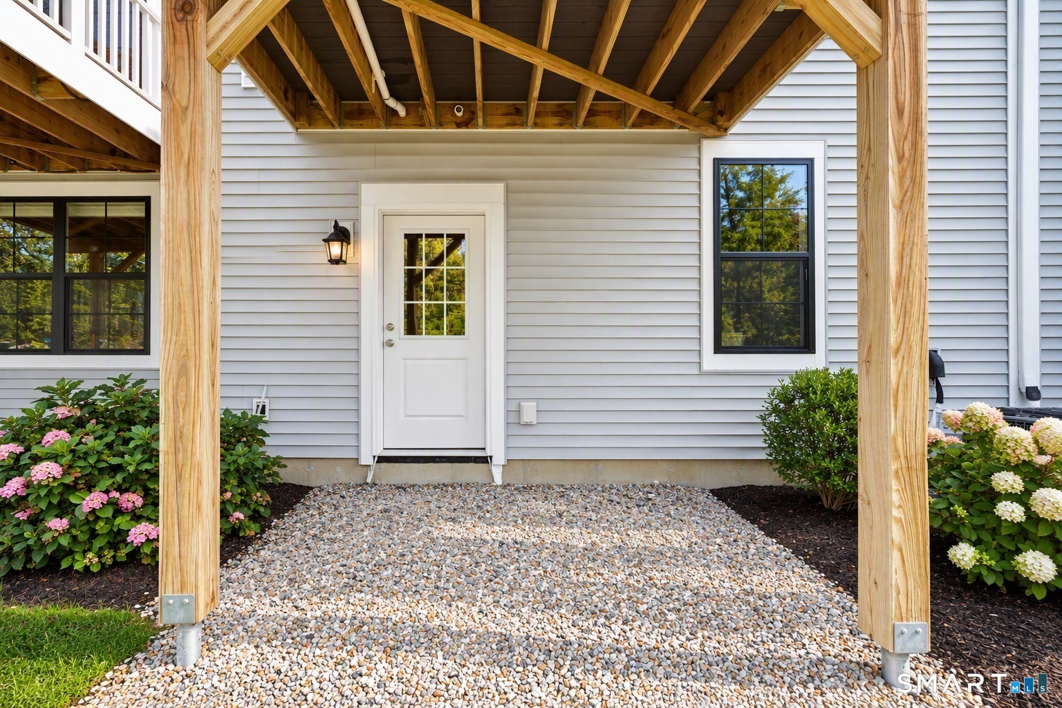 17 Brentwood Circle Danbury CT 06810