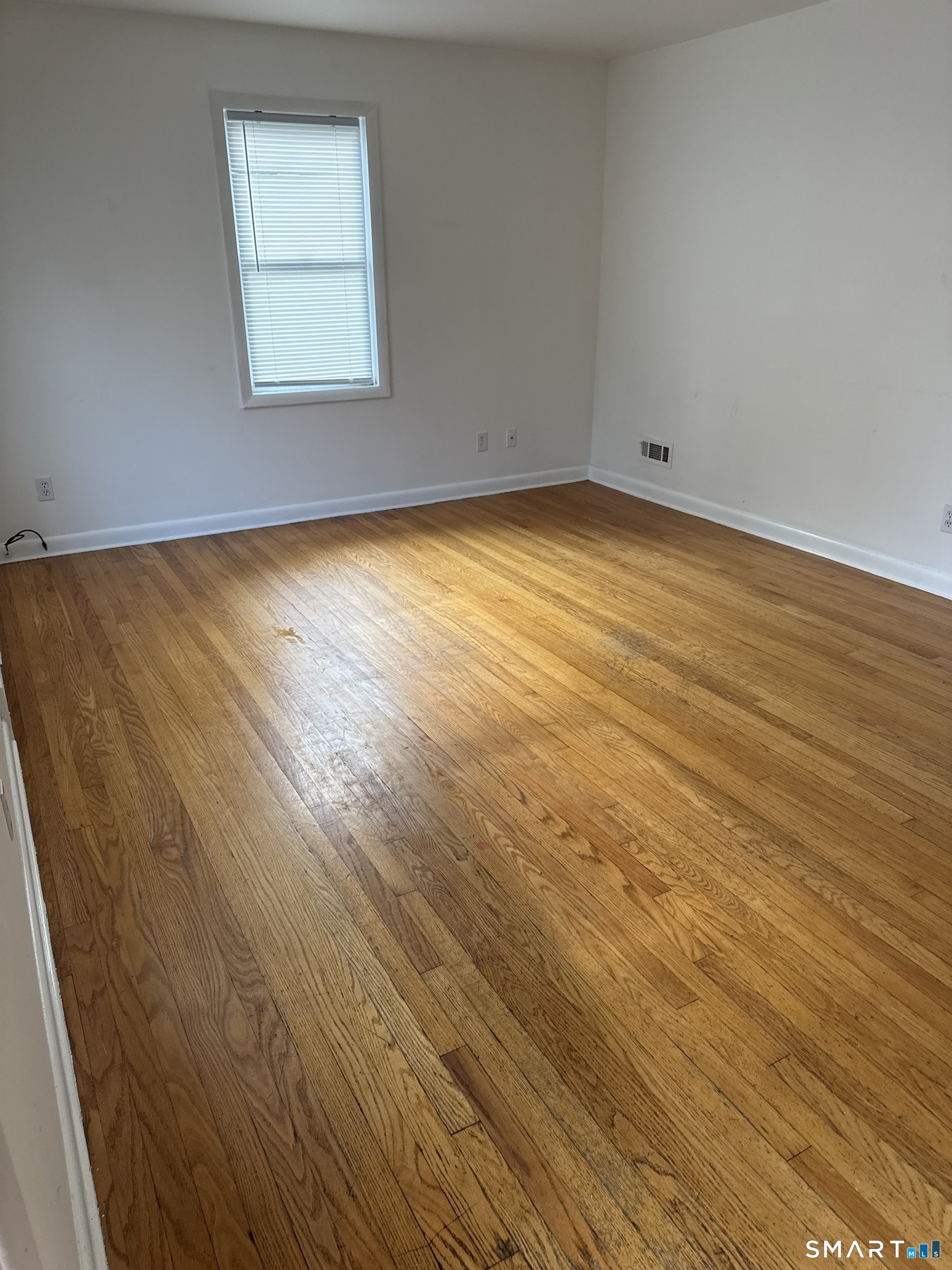 376 Dexter Drive Bridgeport CT 06606