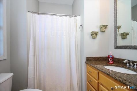 6 Partridge Lane Farmington CT 06032